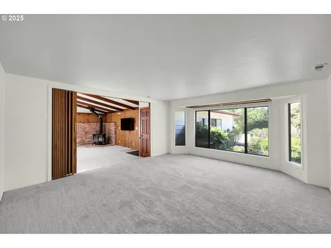 36250 Enterprise Road Creswell OR 97426
