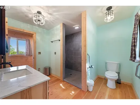 35912 Valley View Lane Halfway OR 97834