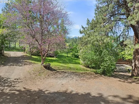35912 Valley View Lane Halfway OR 97834