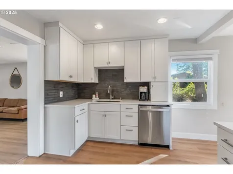 1175 NW Baker Drive White Salmon WA 98672