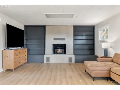 1175 NW Baker Drive White Salmon WA 98672