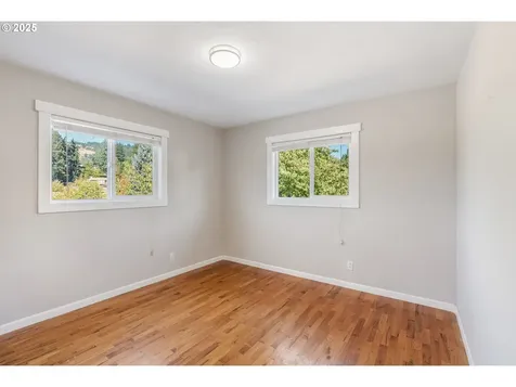 1175 NW Baker Drive White Salmon WA 98672