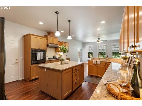 1225 NE 3rd Avenue Hillsboro OR 97124