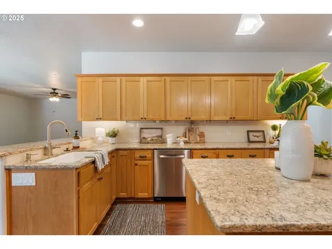 1225 NE 3rd Avenue Hillsboro OR 97124