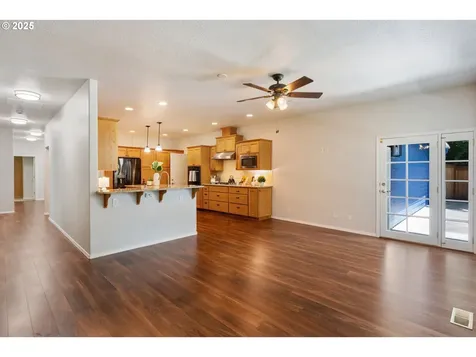 1225 NE 3rd Avenue Hillsboro OR 97124