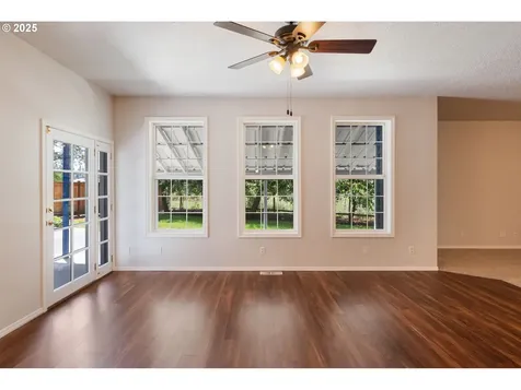 1225 NE 3rd Avenue Hillsboro OR 97124