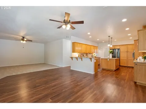 1225 NE 3rd Avenue Hillsboro OR 97124