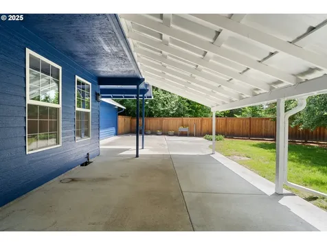 1225 NE 3rd Avenue Hillsboro OR 97124
