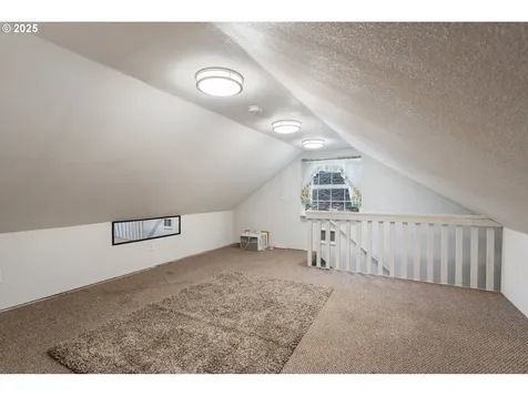 1225 NE 3rd Avenue Hillsboro OR 97124