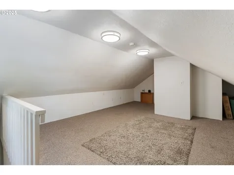 1225 NE 3rd Avenue Hillsboro OR 97124