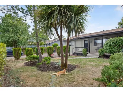207 Hawthorne Street Sutherlin OR 97479