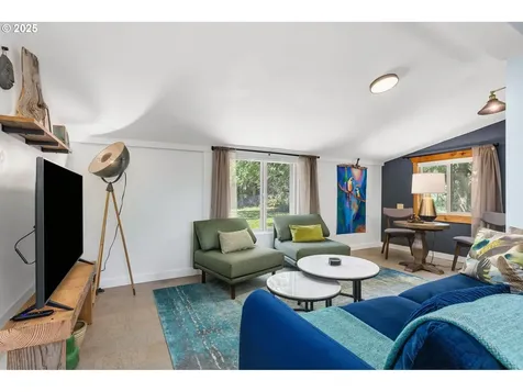 225 N Dubois Road Ariel WA 98603