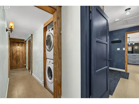 225 N Dubois Road Ariel WA 98603