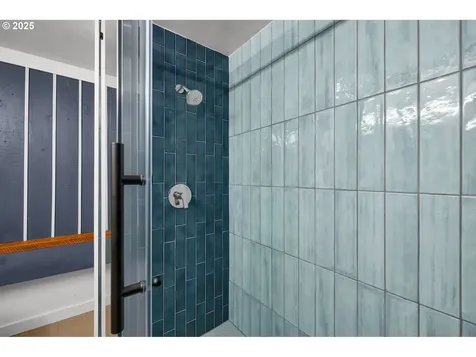 225 N Dubois Road Ariel WA 98603