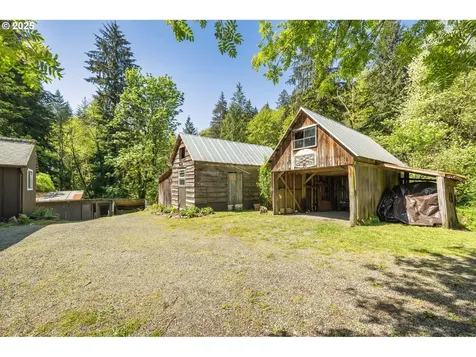 225 N Dubois Road Ariel WA 98603