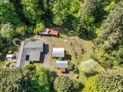 225 N Dubois Road Ariel WA 98603