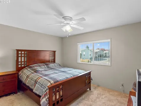 18485 SW Pacific Drive Tualatin OR 97062