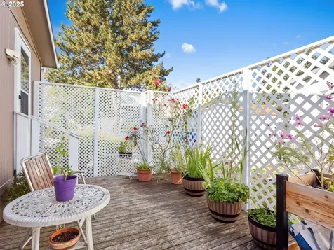 18485 SW Pacific Drive Tualatin OR 97062