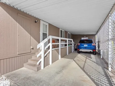 18485 SW Pacific Drive Tualatin OR 97062