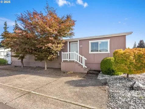 18485 SW Pacific Drive Tualatin OR 97062