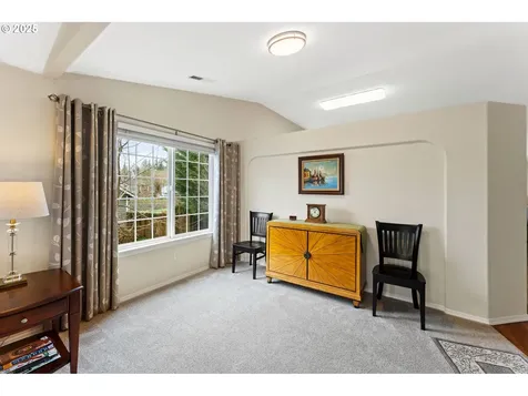 4887 R Drive Washougal WA 98671
