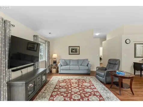 4887 R Drive Washougal WA 98671