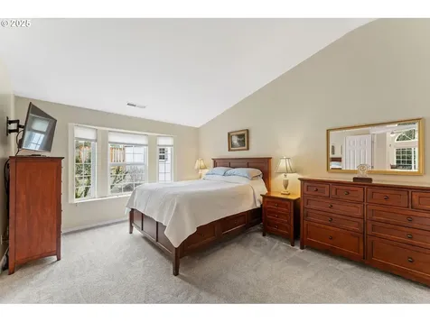 4887 R Drive Washougal WA 98671