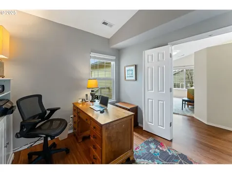 4887 R Drive Washougal WA 98671
