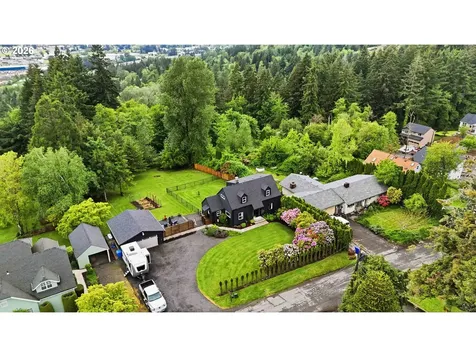 121 S Vista Way Kelso WA 98626