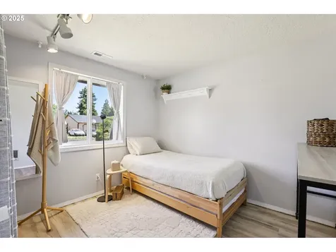 855 N 8th Street Aumsville OR 97325