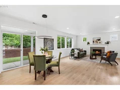 10025 SE Nicholas Drive Happy Valley OR 97086