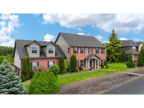 24 Empire Drive Silver Lake WA 98645