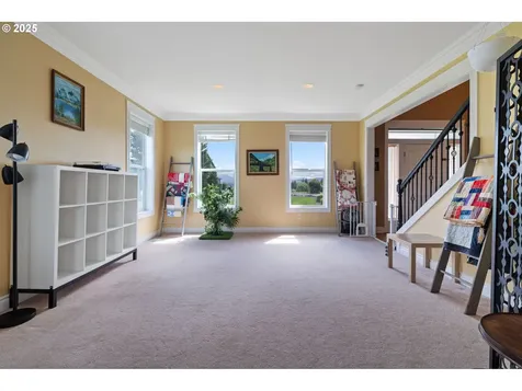 24 Empire Drive Silver Lake WA 98645