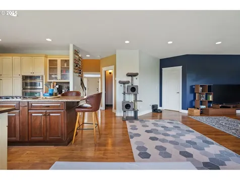 24 Empire Drive Silver Lake WA 98645