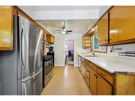 611 18th Street Washougal WA 98671