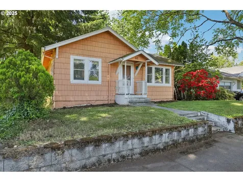 611 18th Street Washougal WA 98671