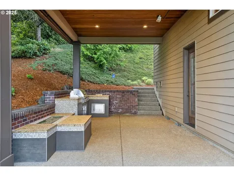 3828 NW Devoto Lane Portland OR 97229