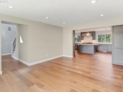 21463 SW Christensen Court Tualatin OR 97062