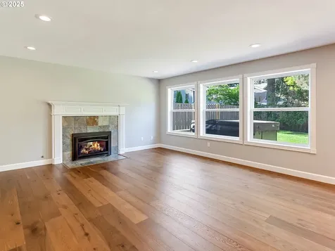 21463 SW Christensen Court Tualatin OR 97062