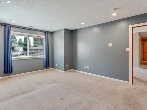 21463 SW Christensen Court Tualatin OR 97062