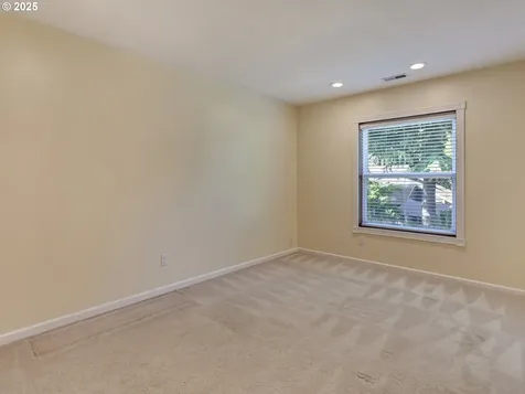 21463 SW Christensen Court Tualatin OR 97062