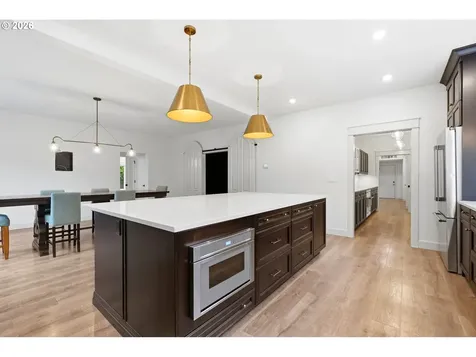160 SE 19th Street Troutdale OR 97060