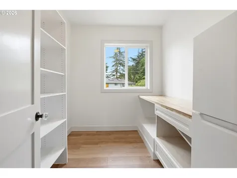 160 SE 19th Street Troutdale OR 97060