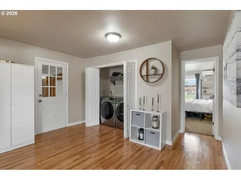 212 Picture Street Independence OR 97351