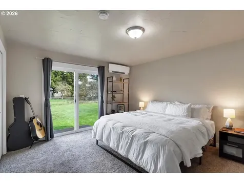 212 Picture Street Independence OR 97351