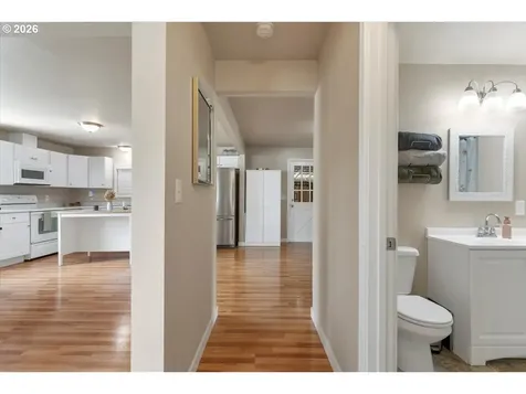 212 Picture Street Independence OR 97351