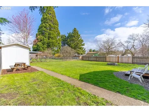 212 Picture Street Independence OR 97351