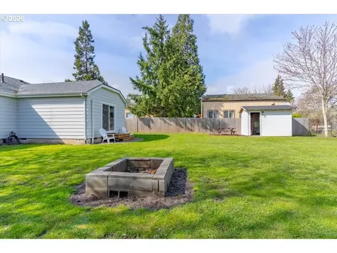 212 Picture Street Independence OR 97351