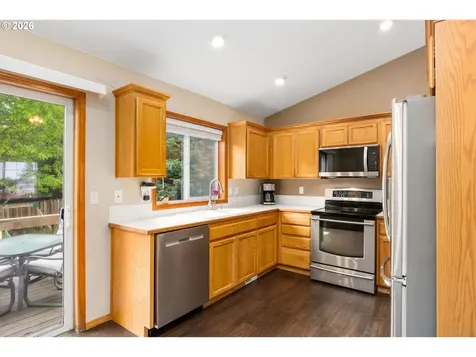 33696 SE Davona Drive Scappoose OR 97056