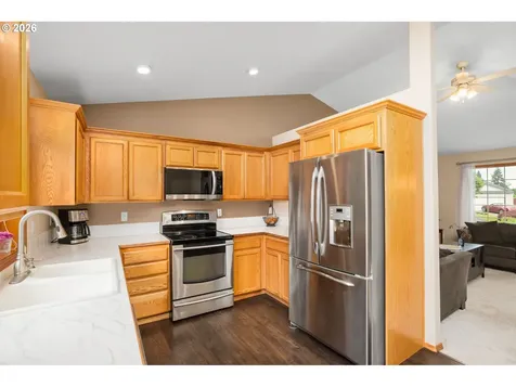 33696 SE Davona Drive Scappoose OR 97056